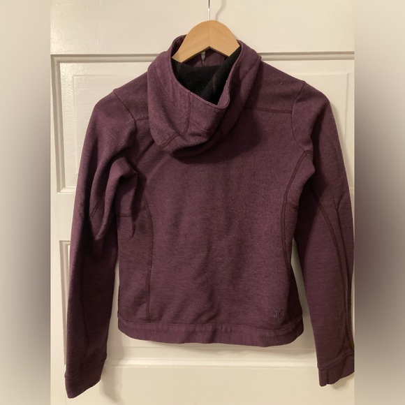 Ibex Women’s Button Front Merino Wool Hoodie/Merlot Color/XS - Picture 2 of 6